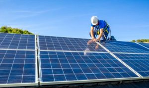 Installation et mise en production des panneaux solaires photovoltaïques à Quiberon